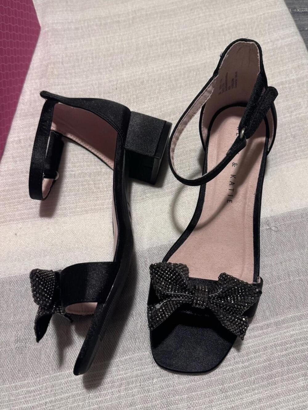 Kelly and Katie Chic Black Kids Dress Shoes with Bow size 3
